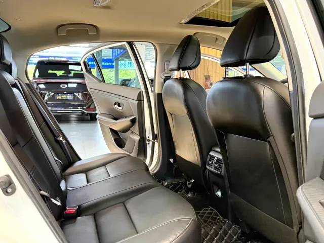 Nissan Sylphy — Фото автомобиля 11
