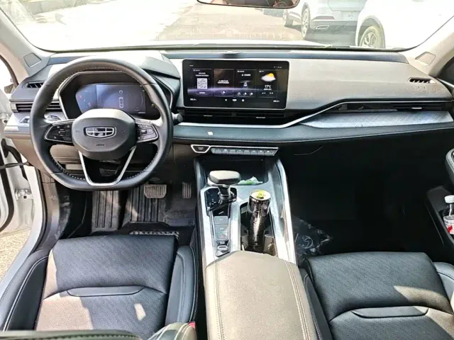 Geely Xingrui — Фото автомобиля 9