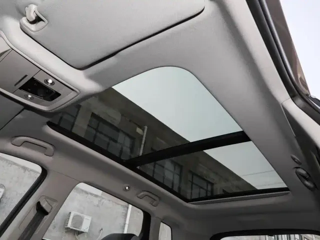 BYD Seal 05 DM-i 2025 DM-i 115KM Flagship — Фото автомобиля 15