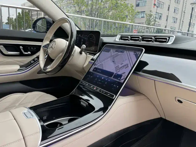 Mercedes-Benz Maybach S-Class — Фото автомобиля 22
