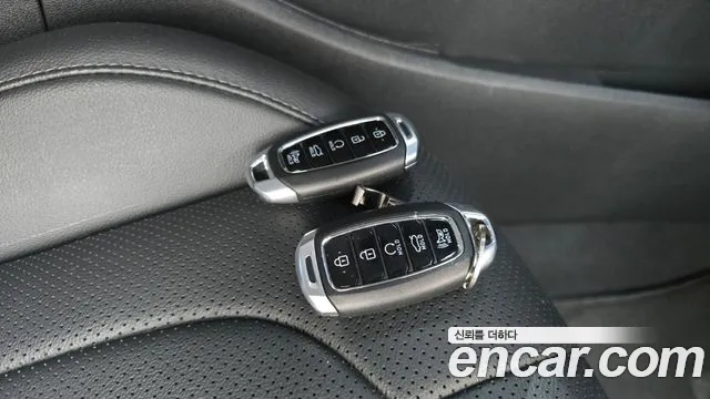 Hyundai AVANTE Smart — Фото автомобиля 16