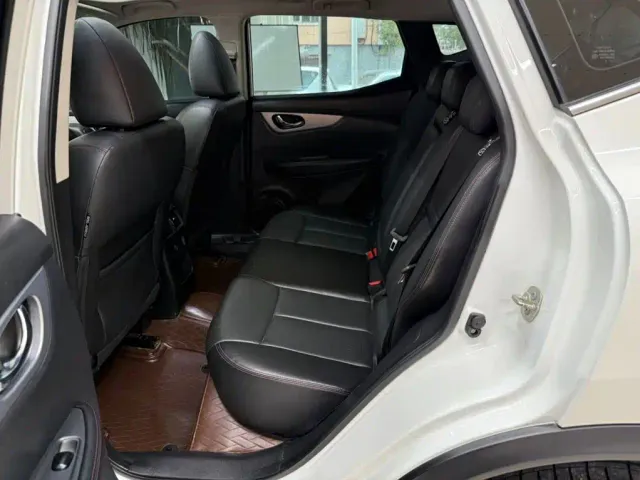Nissan Qashqai — Фото автомобиля 18
