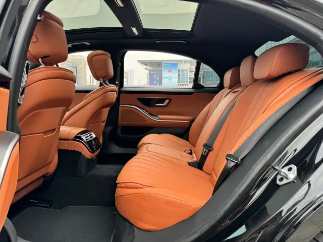 Mercedes-Benz S-Class — Фото автомобиля 6