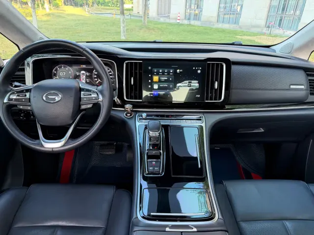 GAC Trumpchi M8 — Фото автомобиля 5