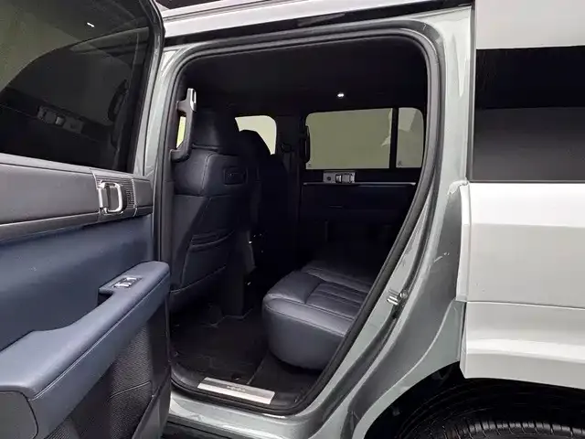 BYD FangChengBao Titanium 7 — Фото автомобиля 12