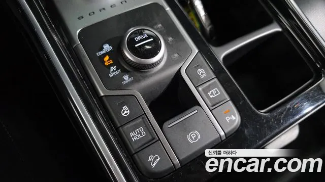 Kia Sorento Sorento 4-е поколение Бензин 2.5T 4WD — Фото автомобиля 22