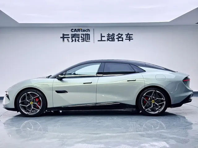 Lotus Emeya — Фото автомобиля 8