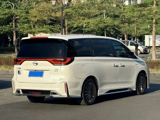 GAC Trumpchi M8 — Фото автомобиля 4