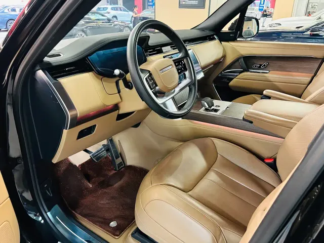 Land Rover Range Rover — Фото автомобиля 8