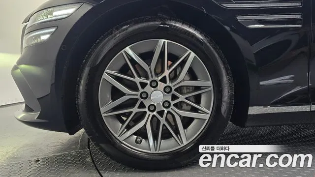 Genesis G80 RG3 — Фото автомобиля 5