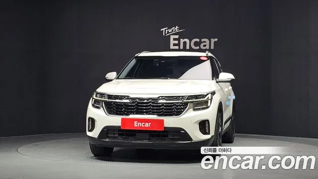 Kia Seltos Новый Seltos Бензин 2.0 2WD — Фото автомобиля 3