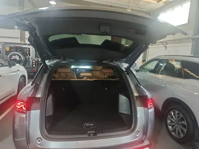 BYD Song L DM-i — Фото автомобиля 18