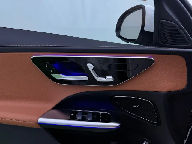 Mercedes-Benz C-Class — Фото автомобиля 15