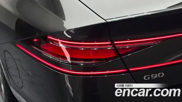 Genesis G90 — Фото автомобиля 23