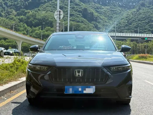 Honda Inspire — Фото автомобиля 2