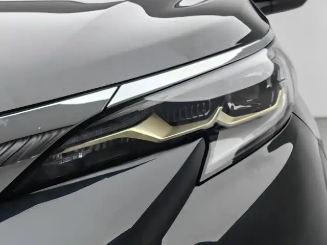 Toyota Granvia — Фото автомобиля 7