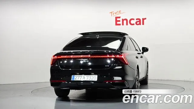 Kia K8 Hybrid — Фото автомобиля 4