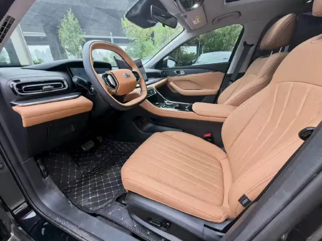 Geely Galaxy Stellar 6 — Фото автомобиля 4
