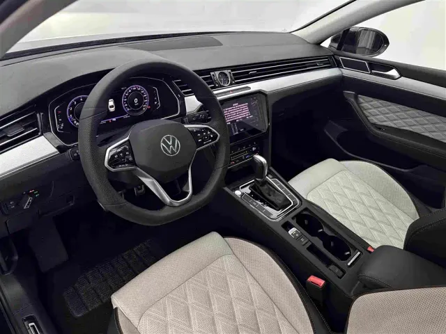 Volkswagen Magotan — Фото автомобиля 17