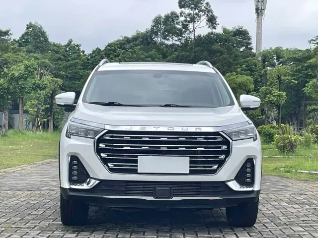 Jetour X90 Plus — Фото автомобиля 3