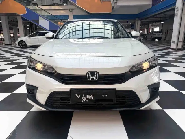 Honda Civic — Фото автомобиля 2