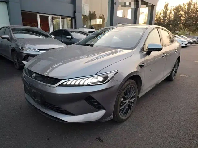 Фотография автомобиля — BYD Qin PLUS