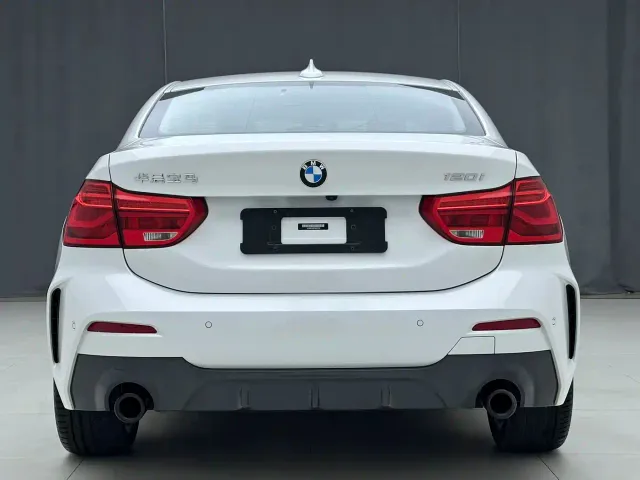 BMW 1 Series — Фото автомобиля 5