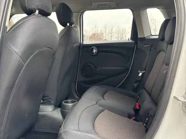 MINI Hatch — Фото автомобиля 17
