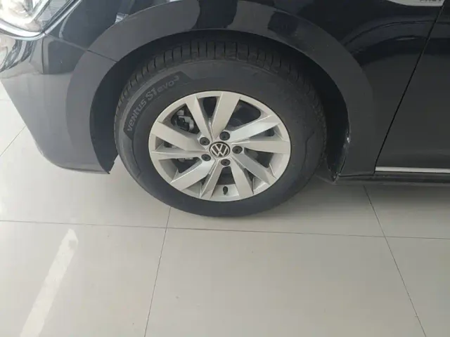 Volkswagen Passat — Фото автомобиля 22