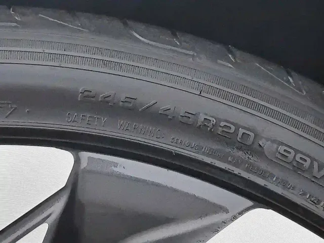 Geely Xingyue L — Фото автомобиля 24