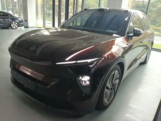 Фотография автомобиля — Nio ES8