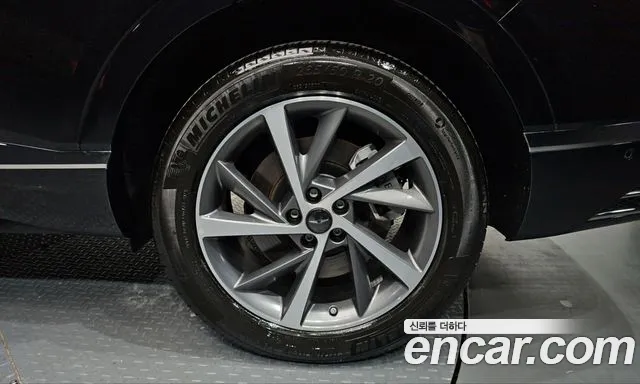 Genesis GV80 — Фото автомобиля 6