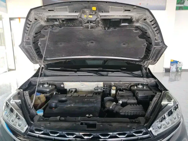 Chery Tiggo 8 — Фото автомобиля 19