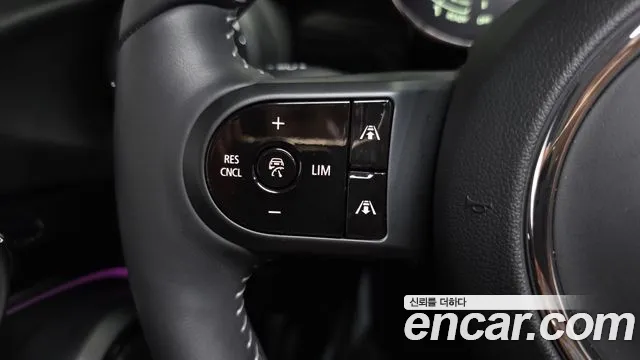 Mini Cooper — Фото автомобиля 16