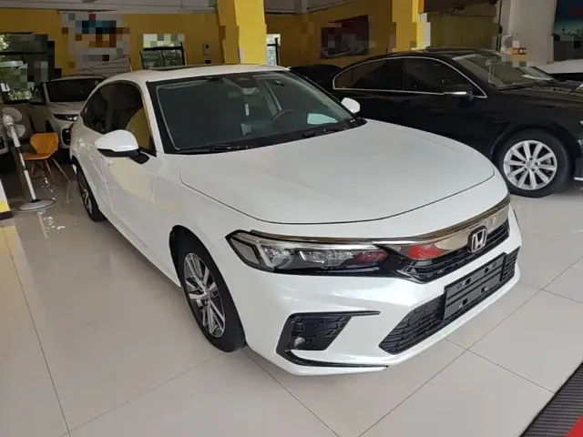 Honda Civic — Фото автомобиля 3