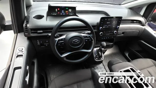 Hyundai Staria — Фото автомобиля 10