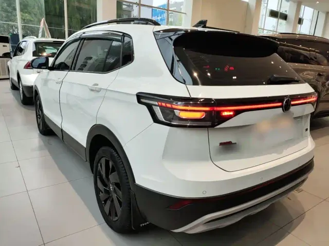 Volkswagen Tharu — Фото автомобиля 4