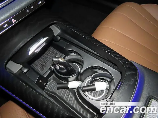 Mercedes-Benz E-Class W214 — Фото автомобиля 13