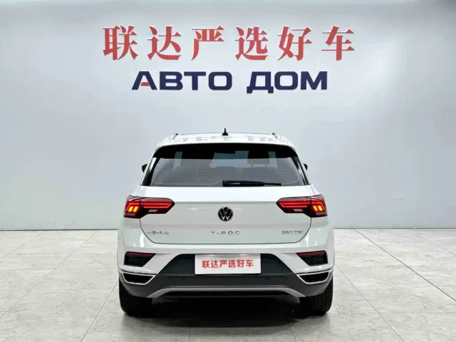 Volkswagen T-Roc — Фото автомобиля 5