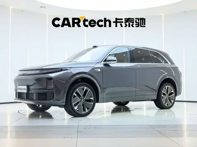 Li Auto L7 — Фото автомобиля 15