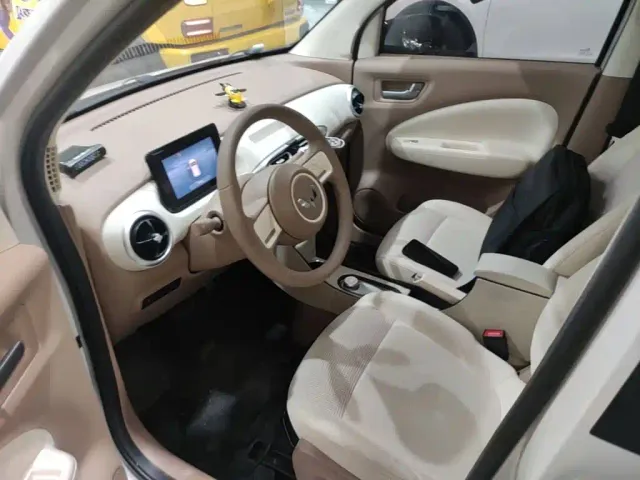 Wuling Hongguang Mini EV — Фото автомобиля 14