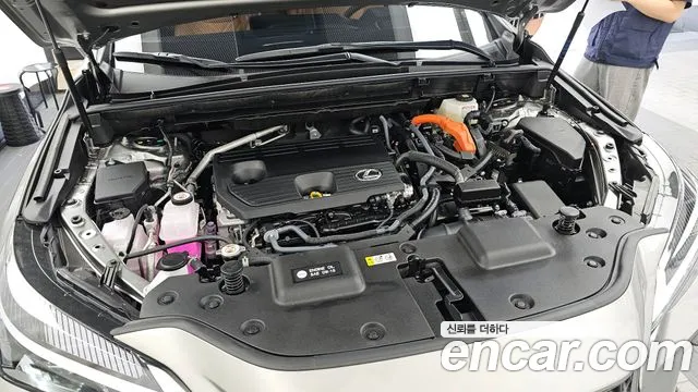 Lexus NX — Фото автомобиля 6
