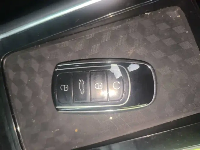Chery Tiggo 8 — Фото автомобиля 8