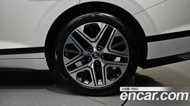 Hyundai Grandeur GN7 — Фото автомобиля 6