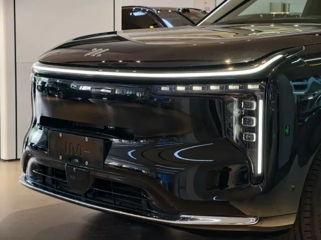 IM Motors LS8 — Фото автомобиля 8