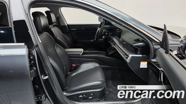 Hyundai Grandeur GN7 — Фото автомобиля 16