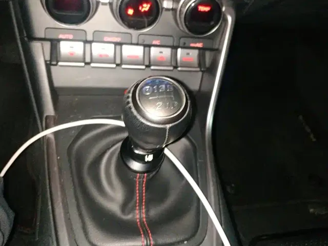 Subaru BRZ — Фото автомобиля 16