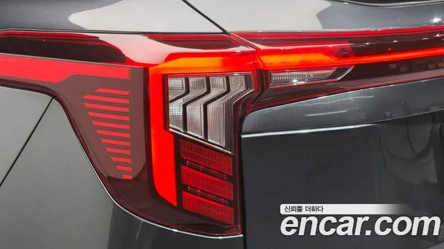 Kia Seltos New — Фото автомобиля 8