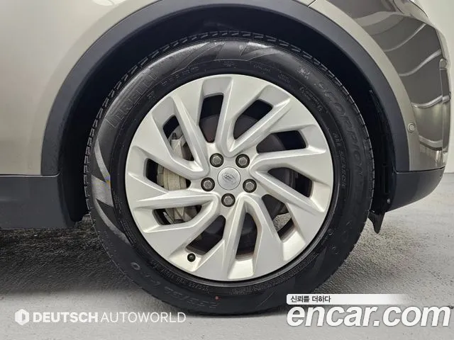 Land Rover Discovery — Фото автомобиля 5
