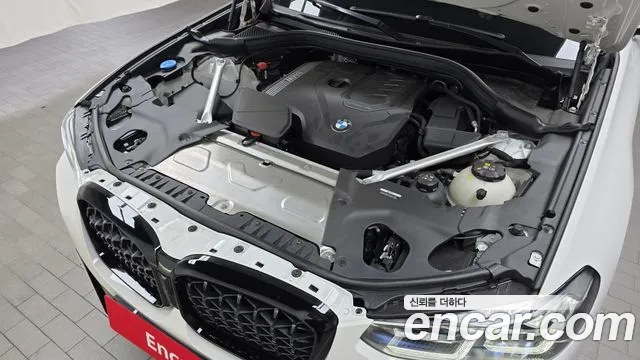 BMW X4 xDrive20i M Sport Pro Special Edition — Фото автомобиля 4
